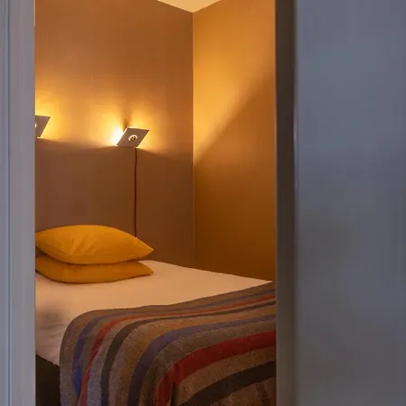 A Place Antwerp - Boutique Suites & Flats - Vrijdagmarkt 1 דירה